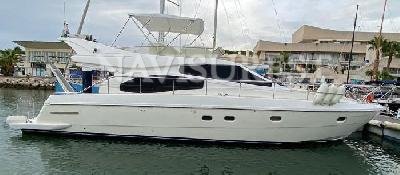 FERRETTI 480 FLY · Yates · 14 m