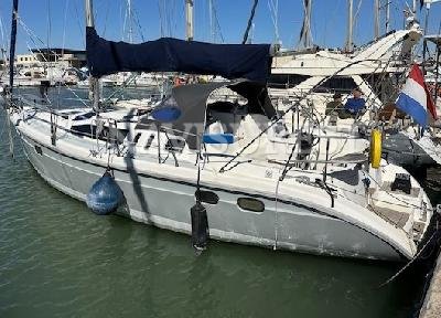 HUNTER 376 CAZADOR · Veleros · 11,35 m