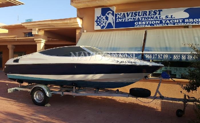 BAYLINER 1851 CAPRI SPORT CON CARRO - foto 11