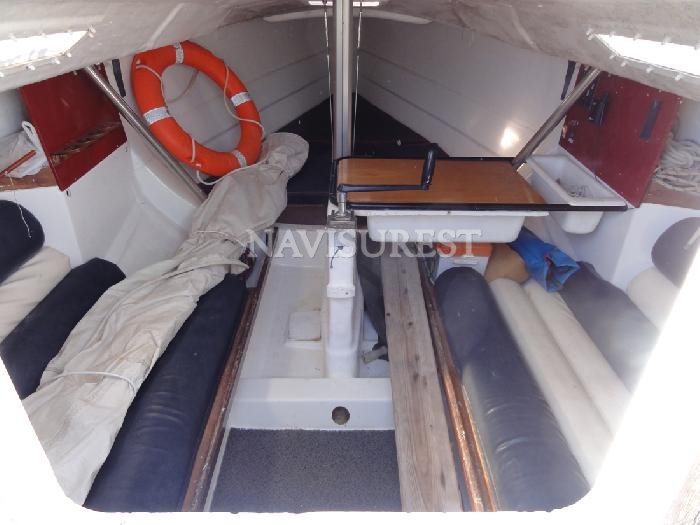 BENETEAU FIRST CLASS 8 CON CARRO - foto 4