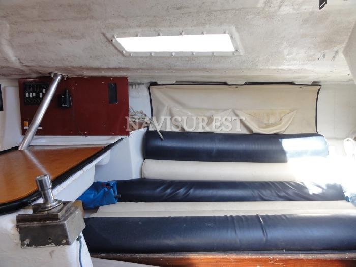 BENETEAU FIRST CLASS 8 CON CARRO - foto 8