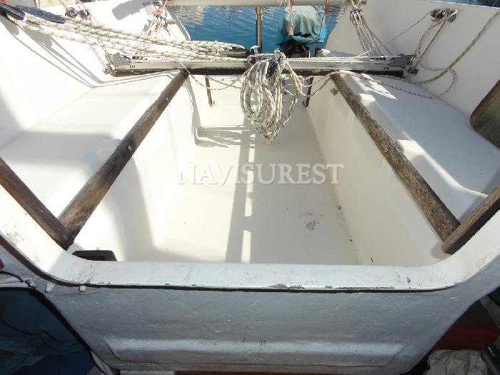 BENETEAU FIRST CLASS 8 CON CARRO - foto 9