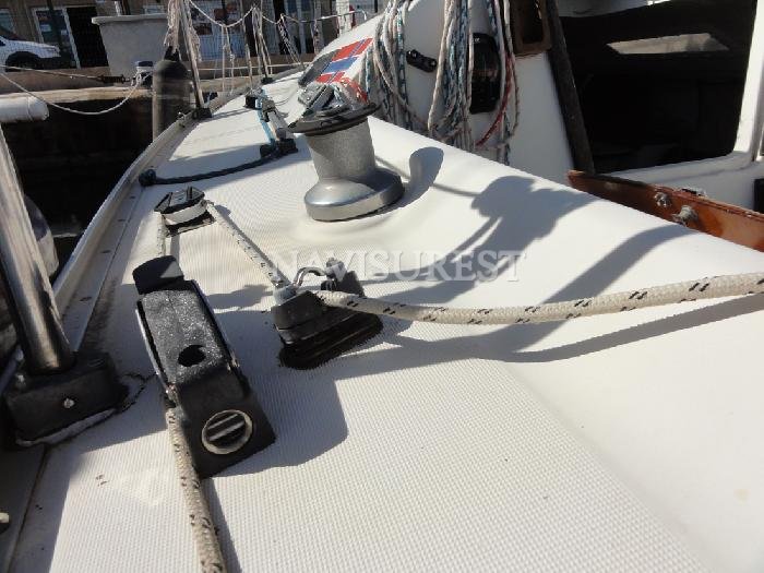 BENETEAU FIRST CLASS 8 CON CARRO - foto 17