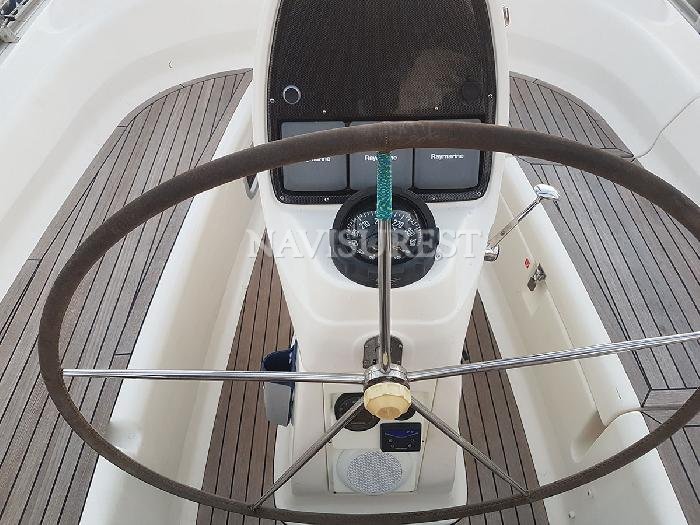 BAVARIA 31 CRUISER - foto 6