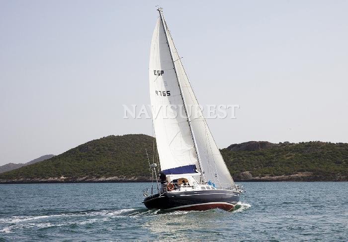 NORTH WIND 47 CC.CUBIERTA CON TEKA - foto 16