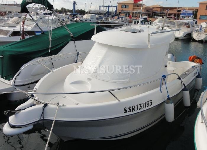 QUICKSILVER 640 PILOTHOUSE MOTOR AUXILIAR - foto 1