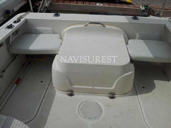 BAYLINER TROPHY 2052 WA DIESEL - foto 4