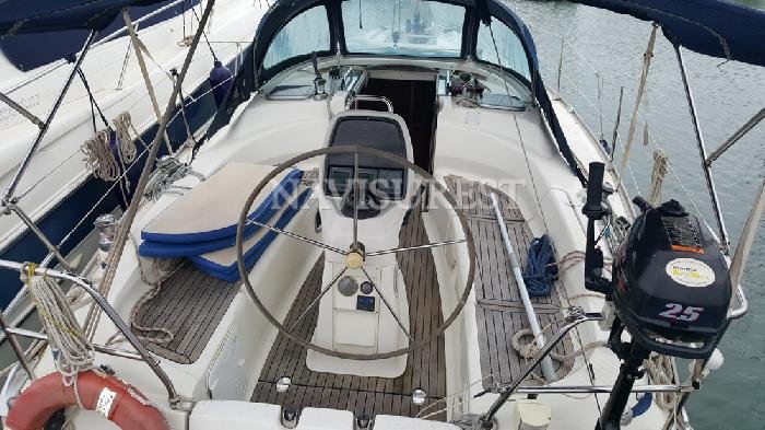 BAVARIA 31 CRUISER - foto 2