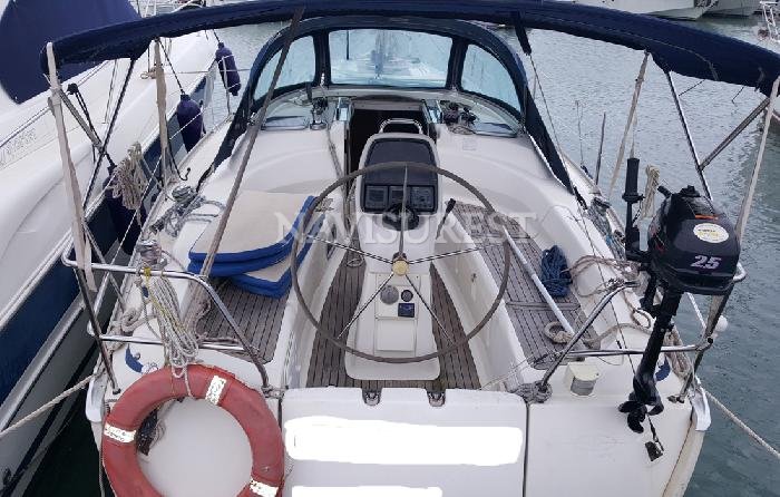 BAVARIA 31 CRUISER - foto 4